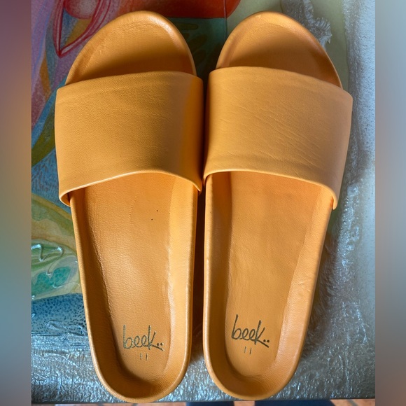 Beek Gallito Sandal size 11 in LIGHT ORANGE. - Picture 2 of 5